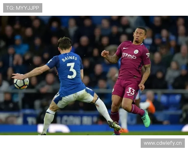 曼联的进攻推进,为什么总在最后一环失效?