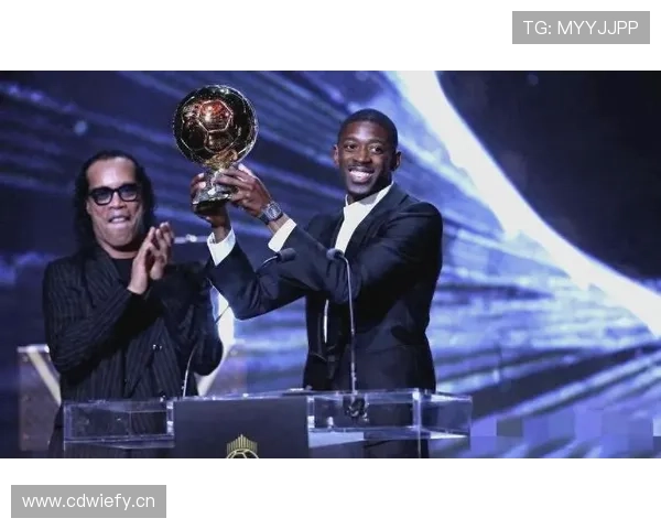 登贝莱与罗纳尔迪尼奥：灵性风格与盘带创造力对比分析