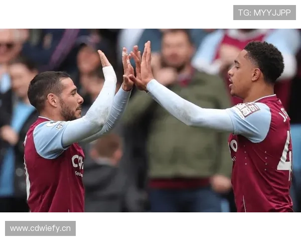 伊萨克 vs 沃特金斯：终结效率与战术角色差异