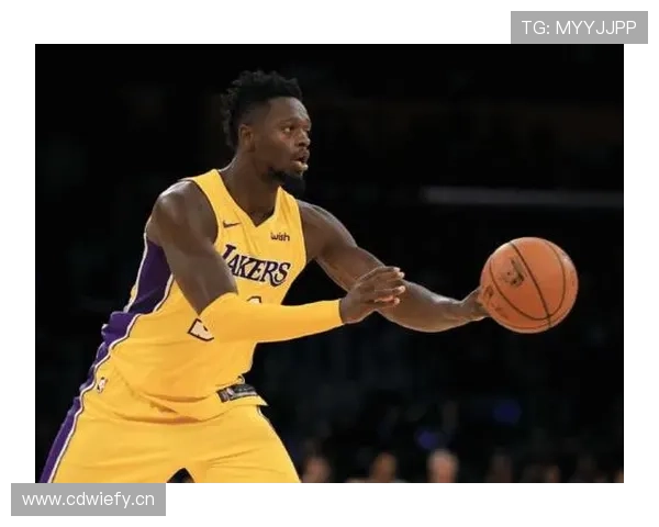 沃顿内线篮板拉开差距提升球队防守稳定性