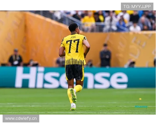 贝林厄姆长得像隔壁班学生，转会薪水让我怀疑人生